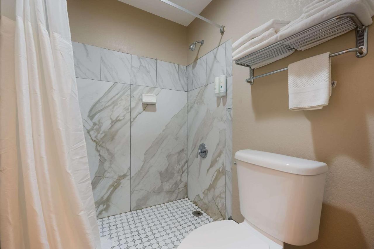 Boutique Style Quality Inn Oxford Anniston I-20 Экстерьер фото